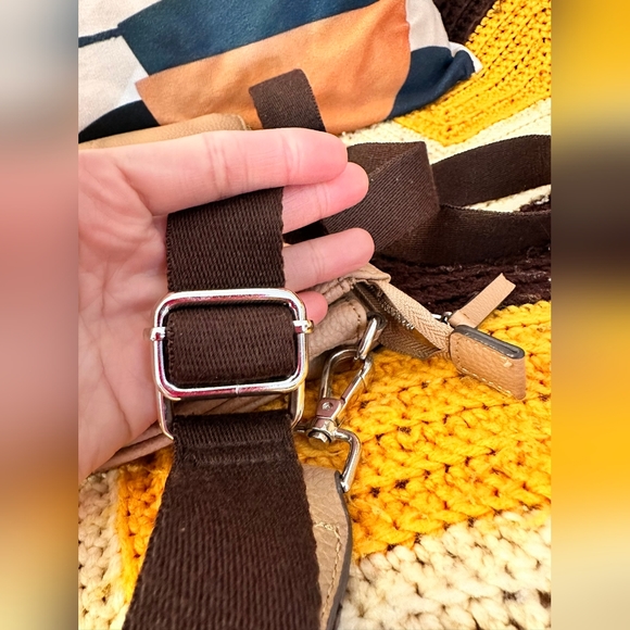 Authentic Mango Touch Crossbody Bag - Picture 7 of 8